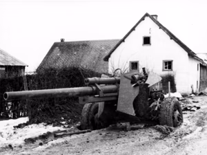 A U.S. 3-inch gun M5 in Belgium, in December 1944.