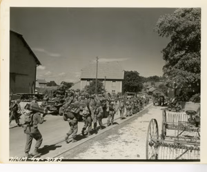 "7/MM-44-3085." Original caption not provided.