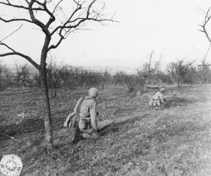 Company G, 2nd Battalion, 10th Infantry Regiment, 5th Infantry Division. Photographer not credited.
