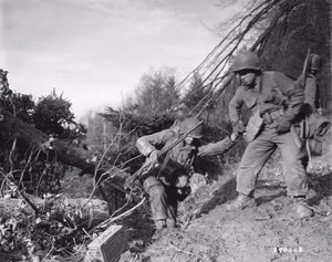 Company I, 3rd Battalion, 8th Infantry Regiment, 4th Infantry Division. Photographer: T/4 Moran, 165th Signal Photo Co. Photo Source: U.S. National Archives. Digitized by Signal Corps Archive.