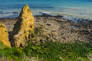 A group of French Legionnaires entered the Pointe at the same time we did, giving the place a special vibe. For the first time in 9 years we were able to come close to the monument and enter the observation post which had been in constant restoration the previous years.