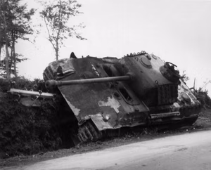 A German Panzerkampfwagen V Panther Ausführung G tank in France, 16 August 1944.