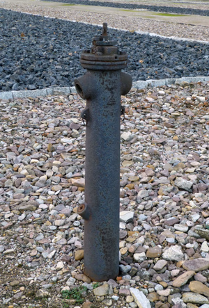 Hydrant im Lagerbarackengelände, KZ Buchenwald .