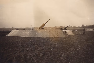 8,8cm-antiaircraft battery in Berlin-Karow, Gun "Anton" in firing position (October 1943)
